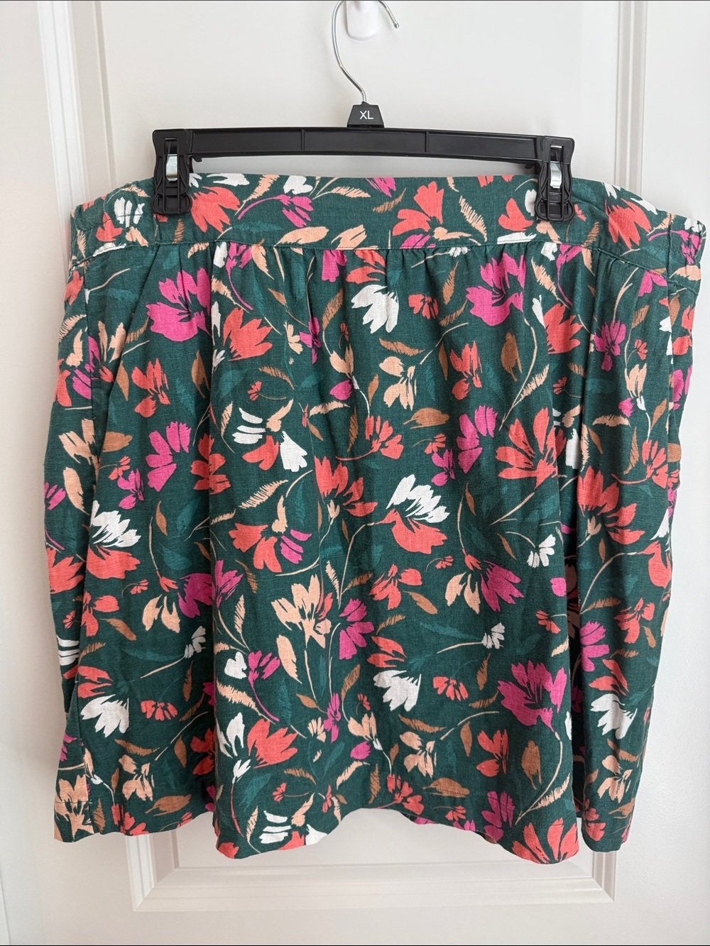 LOFT Green Floral Skirt with Pink & Coral Blooms